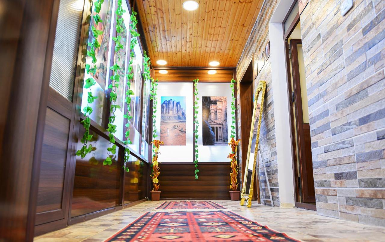 Апартаменты Petra Royal House Вади Муса Экстерьер фото